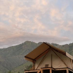 Hotel Ivengo Glamping