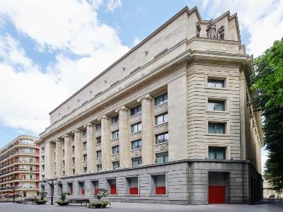 Гостиница Radisson Collection, Gran Via Bilbao