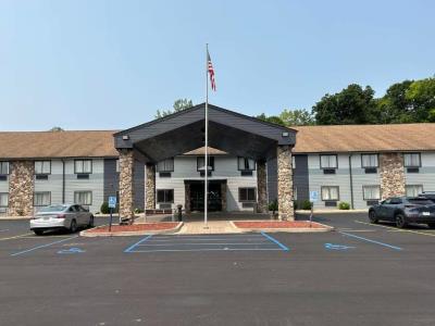 Гостиница Surestay Plus Best Western Fremont I-69
