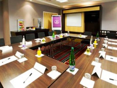 Гостиница Premier Inn Ayr A77 Racecourse