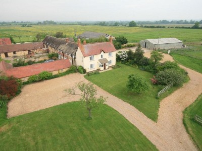 Гостиница Lowerfield Farm