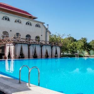 Hotel Chyornoe More