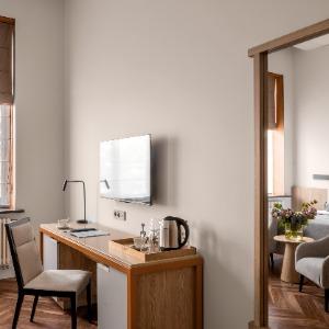 Hotel Hovard Club