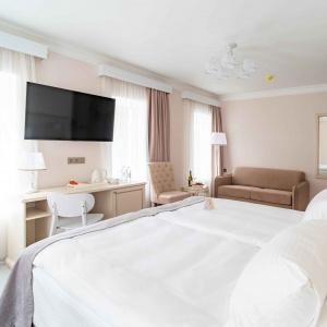 Hotel Russian Seasons Vyatskoye Village 5*