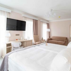 Hotel Russian Seasons Vyatskoye Village 5*