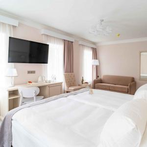 Hotel Russian Seasons Vyatskoye Village 5*