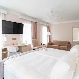 Hotel Russian Seasons Vyatskoye Village 5*