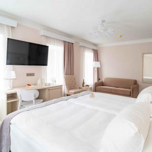 Hotel Russian Seasons Vyatskoye Village 5*