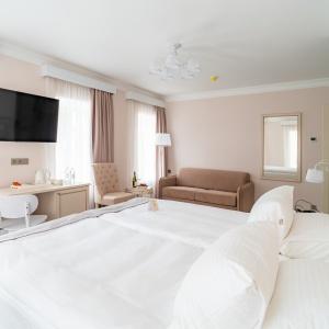 Hotel Russian Seasons Vyatskoye Village 4*