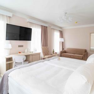 Hotel Russian Seasons Vyatskoye Village 4*