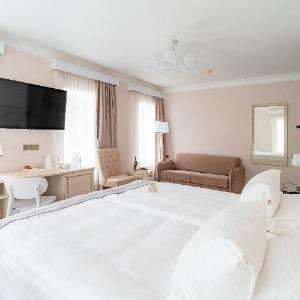 Гостиница Русские Сезоны Село Вятское 4*