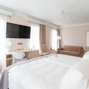 Russian Seasons Vyatskoye Village Spa Hotel 5*