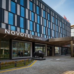 Hotel Novotel Living Almaty Jetisu