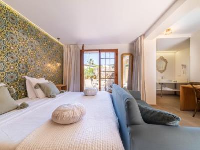 Гостиница Hotel Capucines
