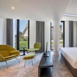 Hotel Golden Tulip Design Tbilisi