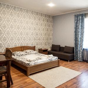 Hotel Lucky House