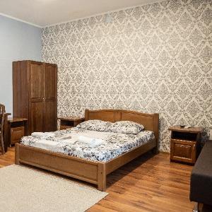 Hotel Lucky House