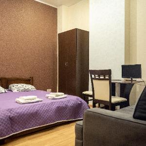 Hotel Lucky House