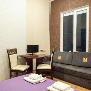 Hotel Lucky House