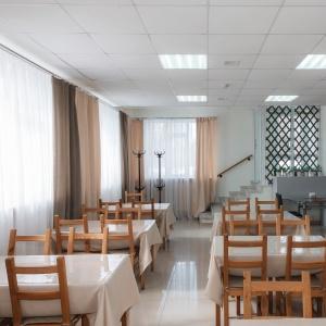 Guest house Continental Green Dream (f.Saint George)