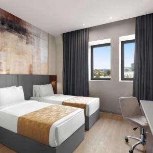 Hotel Tbilisi Chambers Trademark Collection by Wyndham