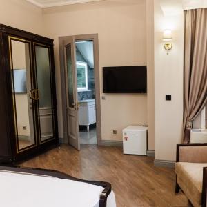 Hotel Sarir