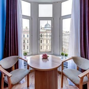 Hotel Democrat on Nevsky 147