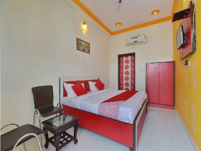 Hotel Oyo 12505 Mj