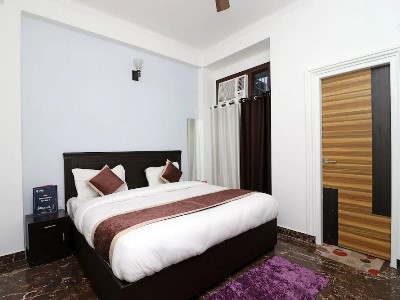 Гостиница Oyo 10810 Sangvi Palace