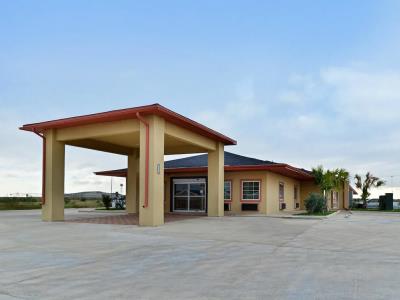Гостиница Abvi Extended Stay Dilley