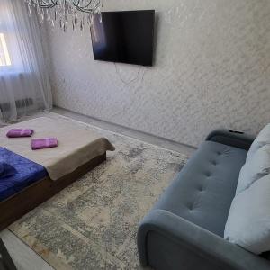 Apartments Luxury on Talnakhskaya 48