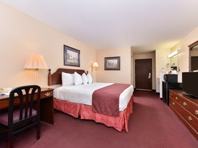 Hotel Americas Best Value Inn Somerville