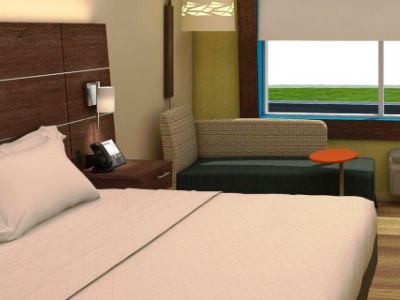 Гостиница Holiday Inn Exp Suite Auburn Hills South