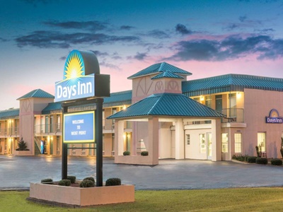 Hotel Days Inn By Wyndham West Point