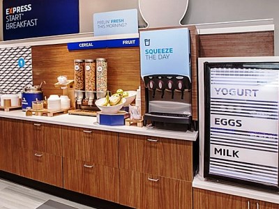 Гостиница Holiday Inn Express Suites San Jose Apt