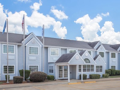 Hotel Microtel Inn And Suites Broken Bow