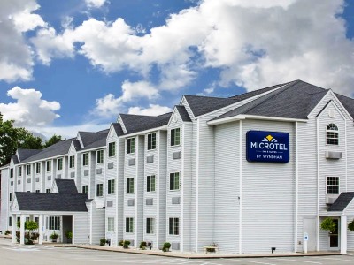 Гостиница Microtel Inn And Suites Gassaway/Sutton