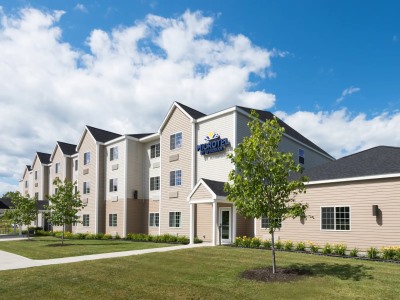 Гостиница Microtel Inn And Suites Wyndham Windham
