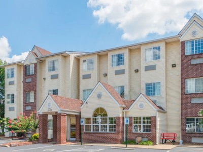 Гостиница Microtel Inn Cordova/Memphis/By Wolfchas