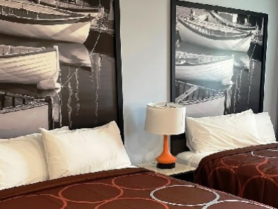 Гостиница Super 8 By Wyndham Lindenhurst