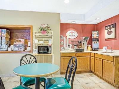 Hotel Super 8 By Wyndham Glencoe