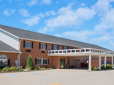 Hotel Super 8 By Wyndham New Hampton