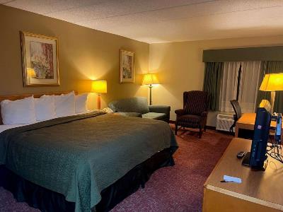 Гостиница Surestay Plus By Best Western Smithfield