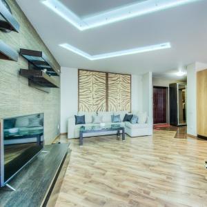 Apartments 5 Stars 2-room Apartment on Soni Krivoy street 26