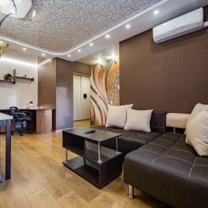 Apartments 5 Stars 2-room Apartment on Soni Krivoy street 55