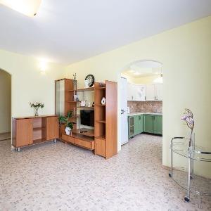Apartments 5 Stars 2-room Apartment on Lenina avenue 83a
