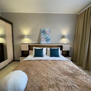 Apartments 5 Stars 2-room Apartment on Chicherina street 33a