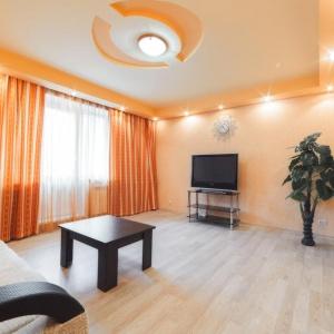 Apartments 5 Stars 2-room Apartment on 250th Anniversary of Chelyabinsk street 25