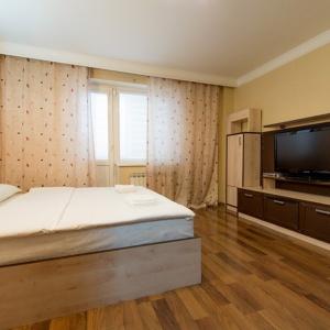 Apartments 5 Stars 4-room Apartment on Monakova street 33