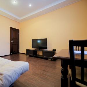 Apartments 5 Stars 2-room Apartment on Tsvillinga street 36